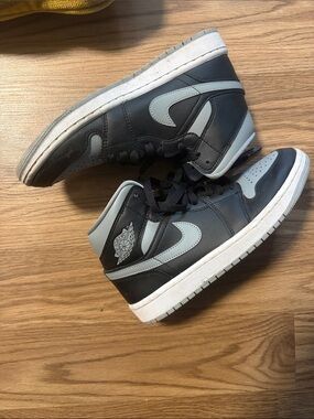 Nike Kids Black and Light Blue High-Top Sneakers